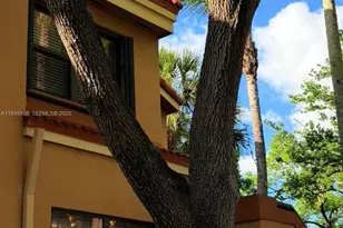 15515 N Miami Lakeway N, Miami Lakes, FL 33014 - Photo 3