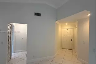 17268 NW 60th Ct, Hialeah, FL 33015 - Photo 3