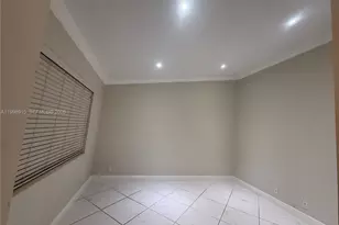 17268 NW 60th Ct, Hialeah, FL 33015 - Photo 13