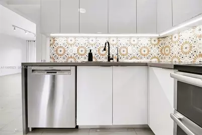 2230 NE 56th Pl #227, Fort Lauderdale, FL 33308 - Photo 9