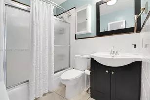 2230 NE 56th Pl, Fort Lauderdale, FL 33308 - Photo 15