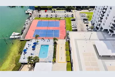 2780 NE 183rd St #2012, Aventura, FL 33160 - Photo 5