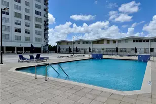 2780 NE 183rd St, Aventura, FL 33160 - Photo 45