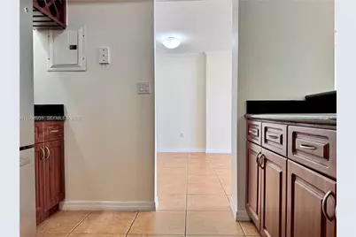 2780 NE 183rd St #2012, Aventura, FL 33160 - Photo 13