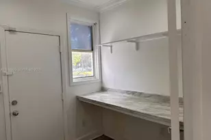 901 Pennsylvania Ave, Miami Beach, FL 33139 - Photo 25