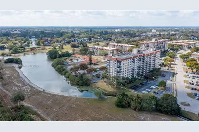 4164 Inverrary Dr #812, Lauderhill, FL 33319 - Photo 1