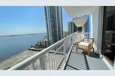 1200 Brickell Bay Dr #1702, Miami, FL 33131 - Photo 23