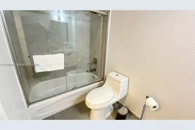 1200 Brickell Bay Dr #1702, Miami, FL 33131 - Photo 3