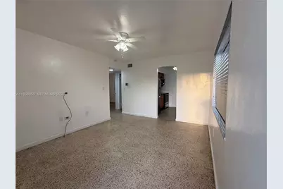 43 NW 76th Ave #0, Miami, FL 33126 - Photo 3