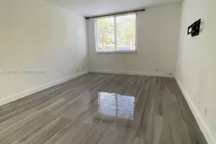 9143 SW 77th Ave, Miami, FL 33156 - Photo 5