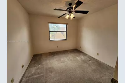 200 SW 95th Ter #200, Pembroke Pines, FL 33025 - Photo 25