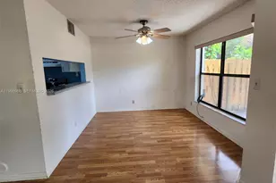 200 SW 95 Terrace, Pembroke Pines, FL 33025 - Photo 9