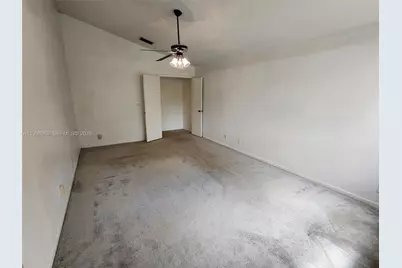 200 SW 95th Ter #200, Pembroke Pines, FL 33025 - Photo 19