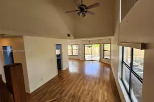 200 SW 95 Terrace, Pembroke Pines, FL 33025 - Photo 7