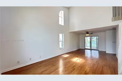 1141 Scarborough Dr, Davie, FL 33324 - Photo 5