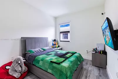 15070 SW 119th Ln, Miami, FL 33196 - Photo 15