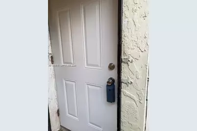 254 NW 60 Ct #1, Miami, FL 33126 - Photo 3