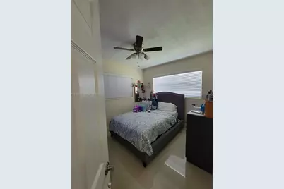 8245 SW 43rd St, Miami, FL 33155 - Photo 3