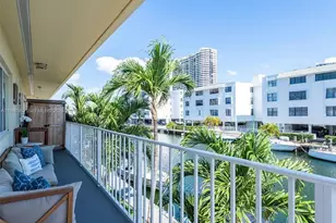 3721 NE 170th St, North Miami Beach, FL 33160 - Photo 17