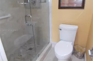 13001 SW 15th Ct, Pembroke Pines, FL 33027 - Photo 29