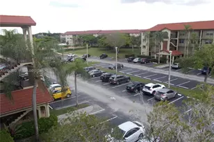 13001 SW 15th Ct, Pembroke Pines, FL 33027 - Photo 41