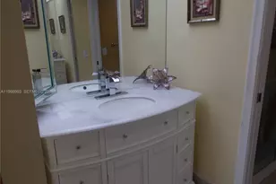 13001 SW 15th Ct, Pembroke Pines, FL 33027 - Photo 27