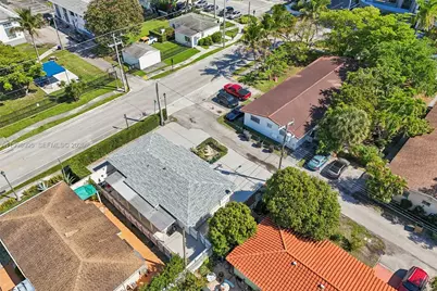 1682 NE 124th Ln, North Miami, FL 33181 - Photo 47