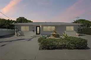 1682 NE 124th Ln, North Miami, FL 33181 - Photo 1