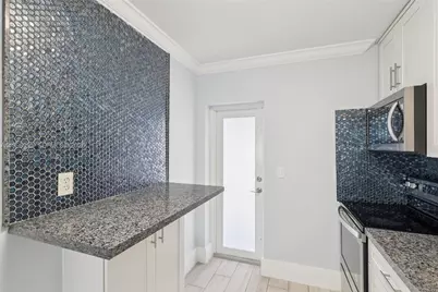 1682 NE 124th Ln, North Miami, FL 33181 - Photo 19