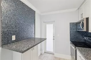 1682 NE 124th Ln, North Miami, FL 33181 - Photo 19