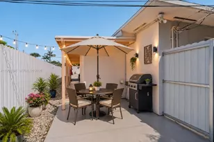 1682 NE 124th Ln, North Miami, FL 33181 - Photo 19