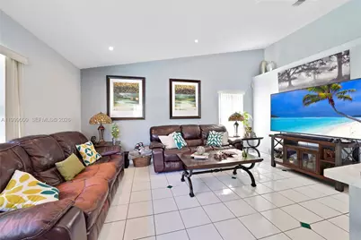 12611 SW 20th St, Miramar, FL 33027 - Photo 9