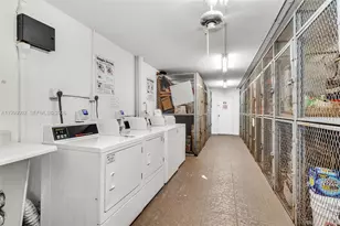 200 SW 132nd Way, Pembroke Pines, FL 33027 - Photo 19