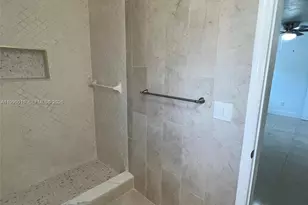 6018 Plunkett St, Hollywood, FL 33023 - Photo 13