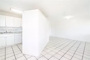 3049 NW 9th Ave, Wilton Manors, FL 33311 - Photo 9