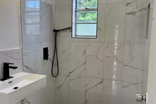 14155 NE 14th Ave, North Miami, FL 33161 - Photo 11