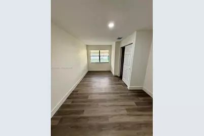 1731 Alcazar Dr #1B, Miramar, FL 33023 - Photo 5