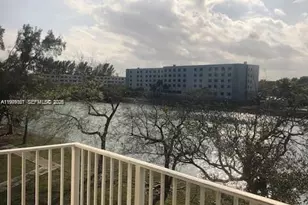 8260 SW 210th St, Cutler Bay, FL 33189 - Photo 15