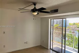 8260 SW 210th St, Cutler Bay, FL 33189 - Photo 5
