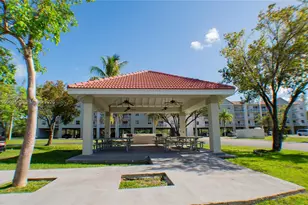 8260 SW 210th St, Cutler Bay, FL 33189 - Photo 31
