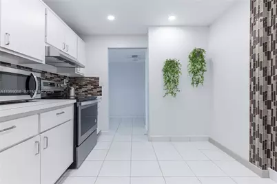 500 Three Islands Blvd #1110, Hallandale Beach, FL 33009 - Photo 11