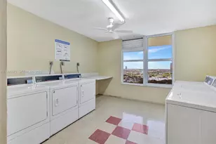 3800 S Ocean Dr, Hollywood, FL 33019 - Photo 43