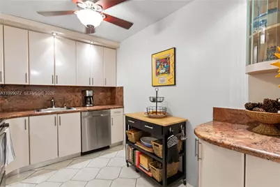 3800 S Ocean Dr #719, Hollywood, FL 33019 - Photo 3