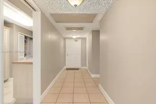 823 Cypress Blvd, Pompano Beach, FL 33069 - Photo 7