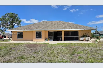 825 Costa Pl, Lehigh Acres, FL 33972 - Photo 23
