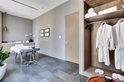 650 NE 32nd St #2406, Miami, FL 33137 - Photo 37