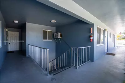 3049 NW 9th Ave #7, Wilton Manors, FL 33311 - Photo 17