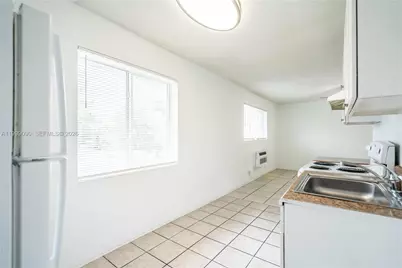 3049 NW 9th Ave #9A, Wilton Manors, FL 33311 - Photo 7