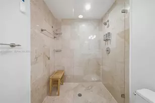 6305 Indian Creek Dr, Miami Beach, FL 33141 - Photo 21