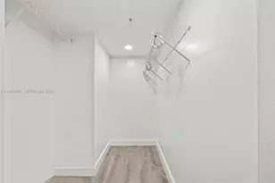 470 S Park Rd, Hollywood, FL 33021 - Photo 13